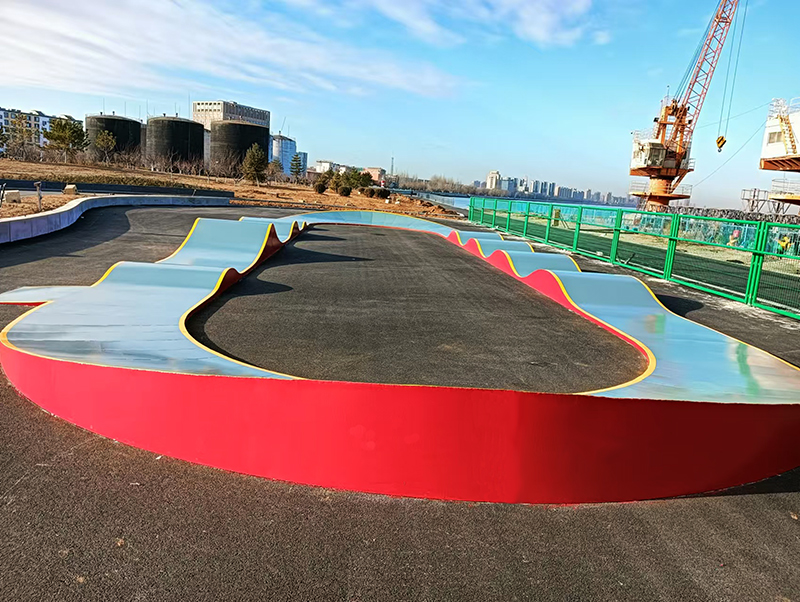 遼寧省營口市大遼河城市公園極限運(yùn)動(dòng)場（泵道區(qū)）