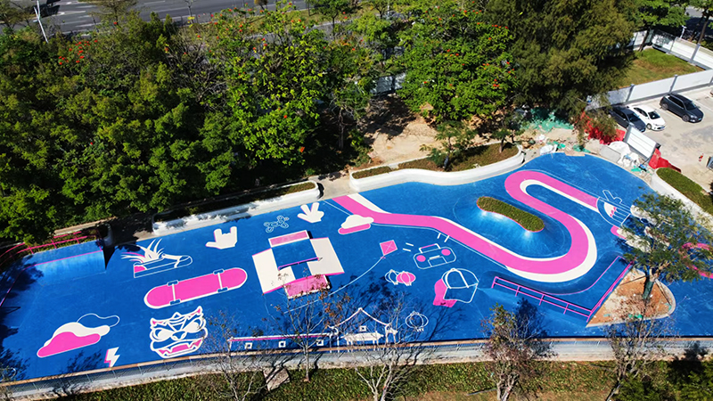 廣東省深圳市漂浮公園極限運(yùn)動(dòng)場